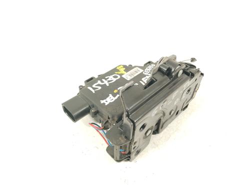 Fechadura frente esquerda SEAT LEON (1M1) 1.9 TDI (110 hp) 30908163
