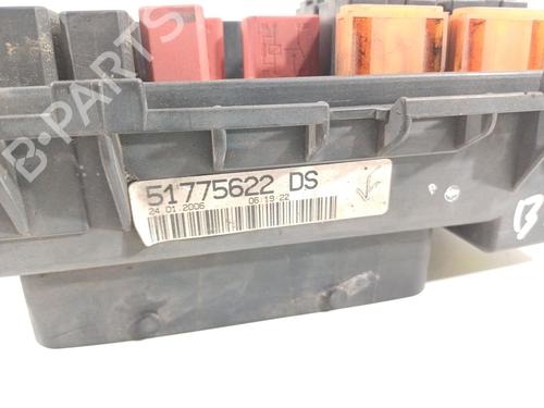 Fuse box FIAT GRANDE PUNTO (199_) 1.3 D Multijet (199.AXD11, 199.AXD1A, 199.AXD1B,... | BP22300939E1 