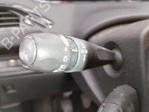 Used Headlight switch PEUGEOT 208 I (CA_, CC_) 1.2 VTI 82 (82 hp) 29288294