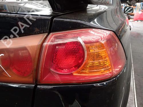 right-taillight-mitsubishi-lancer-viii-cy_a-cz_a-2007-36156357 main image