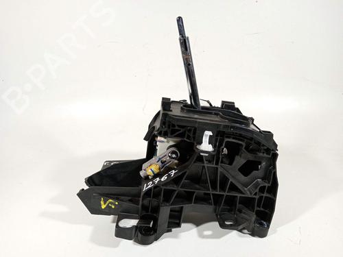 Used Gear lever Gear lever TOYOTA COROLLA Saloon (_E21_) 1.8 VVTi Hybrid (ZWE211, MZEA12) (98 hp) 40220563 40220563
