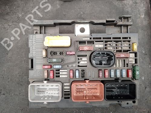 Used Fuse box Fuse box PEUGEOT 308 SW I (4E_, 4H_) 1.6 HDi (109 hp) 33121212 33121212