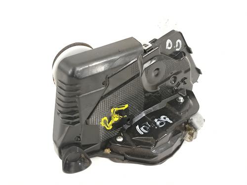 Used Front right lock TOYOTA YARIS (_P13_) 1.5 Hybrid (NHP130_, NHP130) (101 hp) 15895724