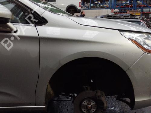 Used Right front fenders CITROËN C4 II (NC_) 1.6 VTi 120 (NC5FS0, NC5FS9) (120 hp) 17029440