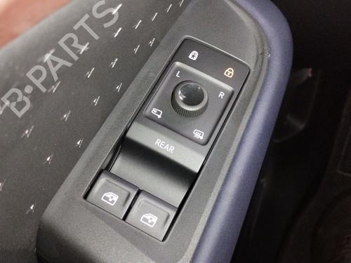 Used Left front window switch Left front window switch 36989222 36989222