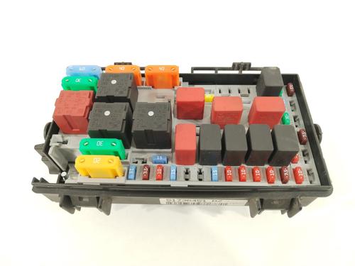 Used Fuse box FIAT GRANDE PUNTO (199_) 1.4 (199AXB11, 199AXB1A, 199BXB1A, 199AXL1A) (77 hp) 26530100