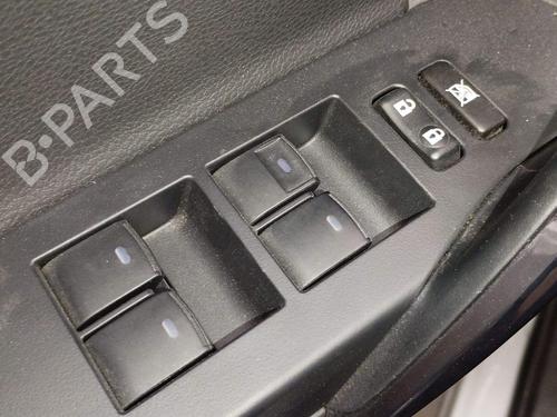 Used Left front window switch Left front window switch 37270042 37270042