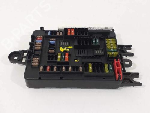 Used Fuse box Fuse box 8076644 8076644