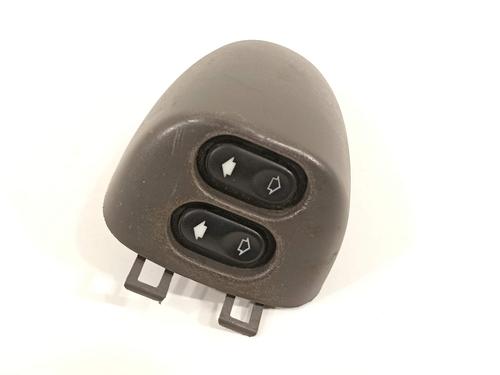 Used Left front window switch Left front window switch 16058254 16058254
