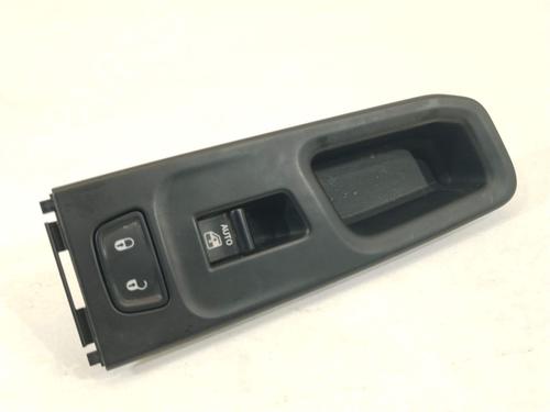 Used Right front window switch Right front window switch 30747941 30747941