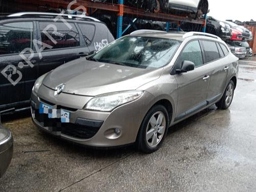 Brugte RENAULT MEGANE III Grandtour (KZ0/1) 1.9 dCi (KZ0J, KZ0N, KZ1S) (131 hp) 4275164
