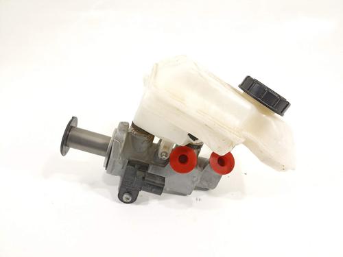 Used Brake master cylinder Brake master cylinder 15887739 15887739
