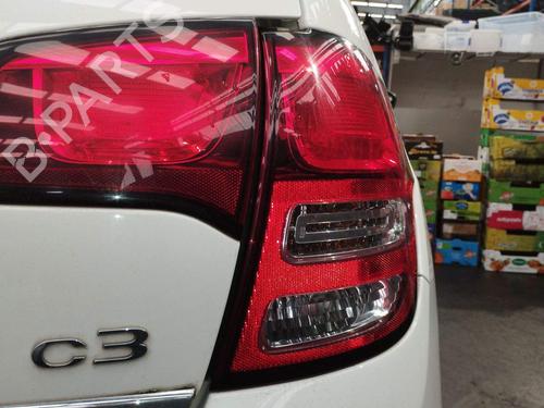 Used Right taillight Right taillight 38443460 38443460