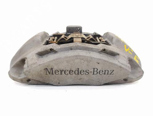 Used Right front brake caliper Right front brake caliper 11585542 11585542