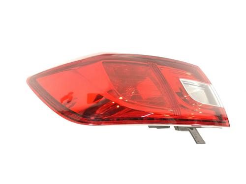 Used Left taillight Left taillight 15819693 15819693
