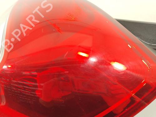 Right taillight RENAULT CLIO III (BR0/1, CR0/1) 1.2 16V Hi-Flex (BR1U, CR1U) | BP28602298C35 