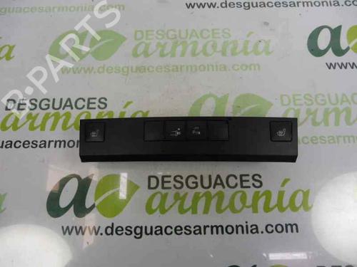 switch-mercedes-benz-e-class-coupe-c207-e-350-cgi-207357-2078204010-2009-2010-2011-2012-2013-2014-2015-2016-1948605 main image