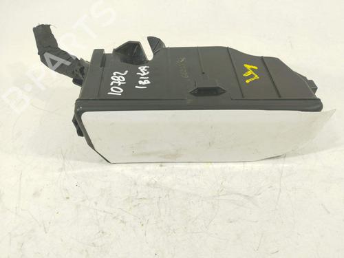 Used Fuse box Fuse box 38735349 38735349