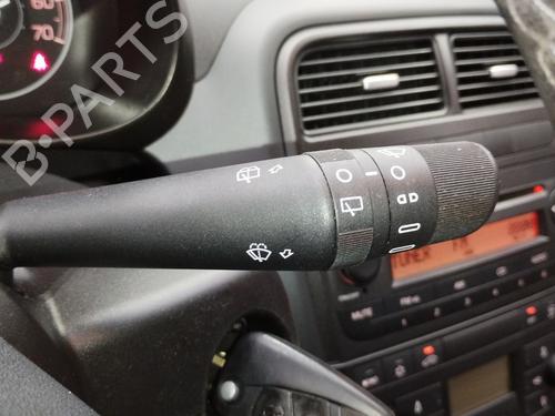 Headlight switch FIAT GRANDE PUNTO (199_) 1.4 (199AXB11, 199AXB1A, 199BXB1A, 199AXL1A) | BP29702941I24