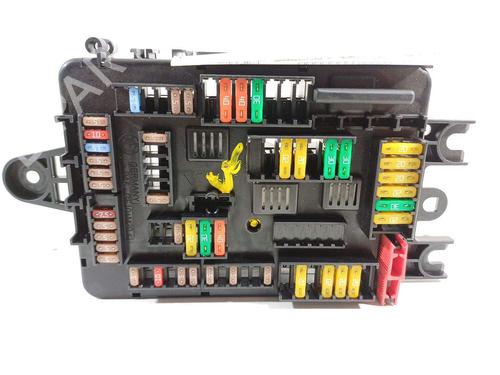 Used Fuse box Fuse box 17491462 17491462