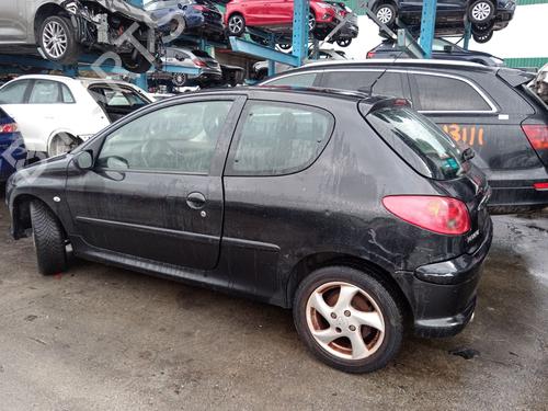 Brugte PEUGEOT 206 Hatchback (2A/C) 1.4 16V (88 hp) 4404450