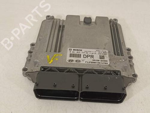 Used Engine control unit (ECU) Engine control unit (ECU) 10060008 10060008