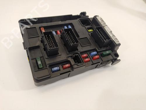 Used Fuse box CITROËN XSARA PICASSO (N68) 1.6 HDi (90 hp) 12533644