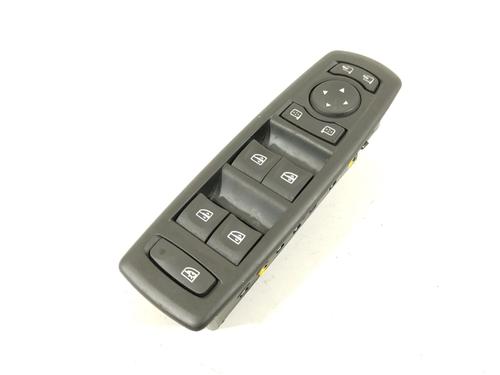 Used Left front window switch RENAULT LAGUNA III (BT0/1) 2.0 dCi (BT01, BT08, BT09, BT0E, BT0K, BT12, BT1C, BT1D,... (150 hp) 31333558