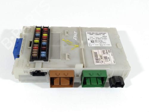 Used Fuse box Fuse box 24738571 24738571
