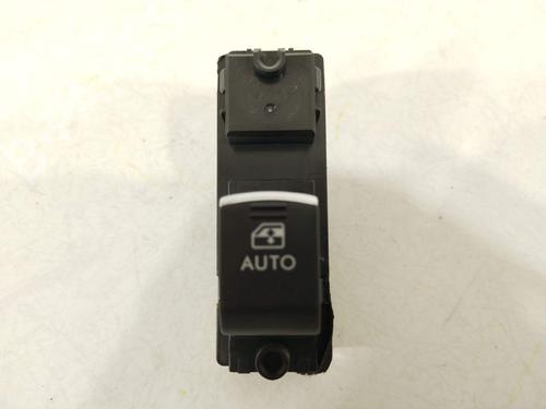 Used Right front window switch Right front window switch 32474041 32474041