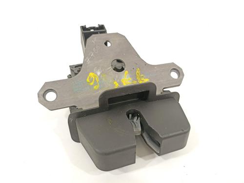 tailgate-lock-ford-kuga-i-20-tdci-8v345442a66af-2008-2009-2010-2011-2012-10157999 main image