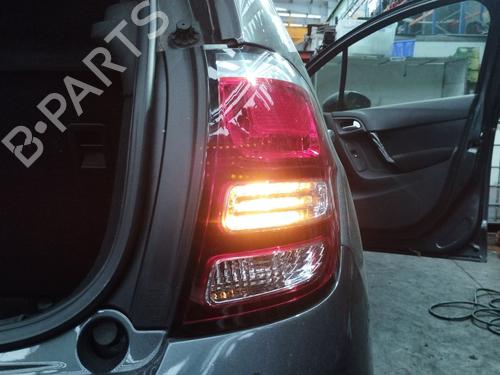 Used Right taillight Right taillight 38443550 38443550