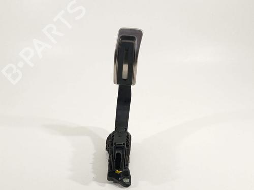 Used Pedal Pedal 23053572 23053572