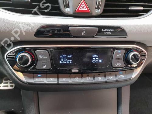 Climate control HYUNDAI i30 (PDE, PD, PDEN)  | BP8069450I5 