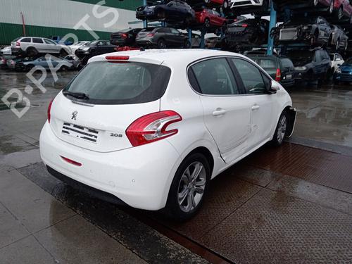 Grille PEUGEOT 208 I (CA_, CC_) 1.2 VTI 82 | BP31968760C40