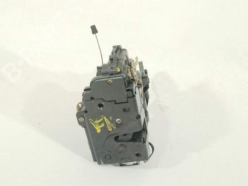 front-left-lock-vw-passat-b55-3b3-2000-2001-2002-2003-2004-2005-36431294 main image