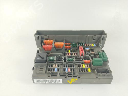 Used Fuse box BMW X1 (E84) sDrive 18 d (143 hp) 11834792
