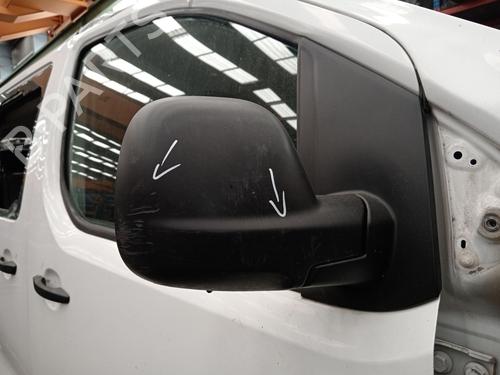 Used Right mirror Right mirror PEUGEOT EXPERT Bus (V_) 1.6 BlueHDi 115 (115 hp) 35919596 35919596