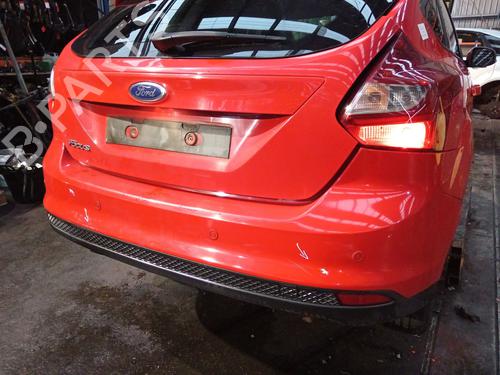Used Rear bumper FORD FOCUS III 1.6 TDCi (115 hp) 31814696