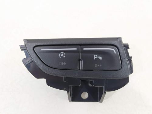 Used Switch Switch 11757088 11757088
