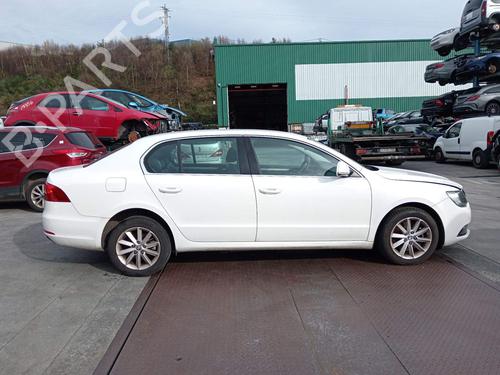 Used Parts SKODA SUPERB II (3T4) 2.0 TDI 16V 4645539