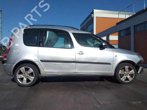 Engine control unit (ECU) SKODA ROOMSTER (5J7) 1.9 TDI | BP7572838M57 