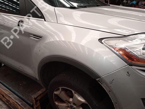 right-front-fenders-ford-kuga-i-2008-2009-2010-2011-2012-39987592 main image