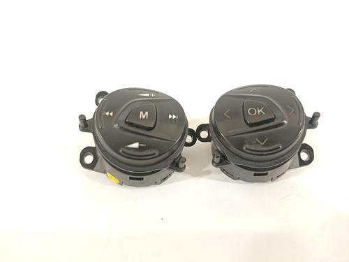 Used Steering wheel controls Steering wheel controls 15121755 15121755