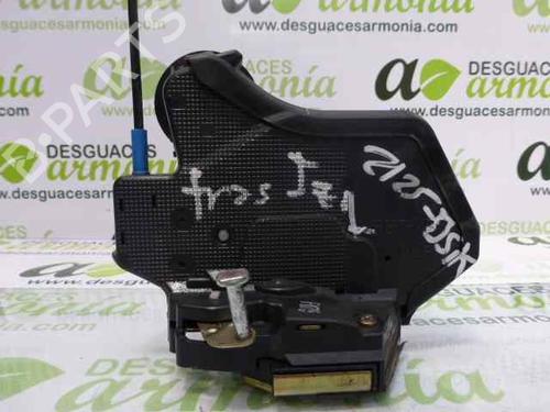 Rear left lock TOYOTA COROLLA Saloon (_E12_) 1.4 D-4D (NDE120_, NDE120R) 6906012350