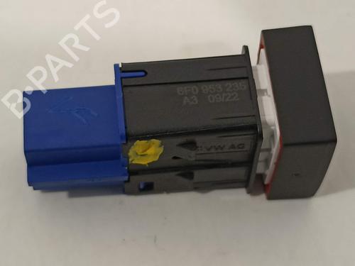 Warning switch SEAT ARONA (KJ7, KJP) 1.0 TSI | BP15882713I22 - Image 2