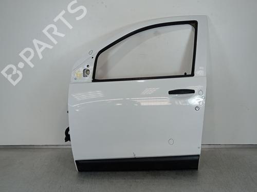 Used Left front door DACIA DOKKER Box Body/MPV 1.5 dCi 75 / Blue dCi 75 (FEJW, FEAH) (75 hp) 29862625