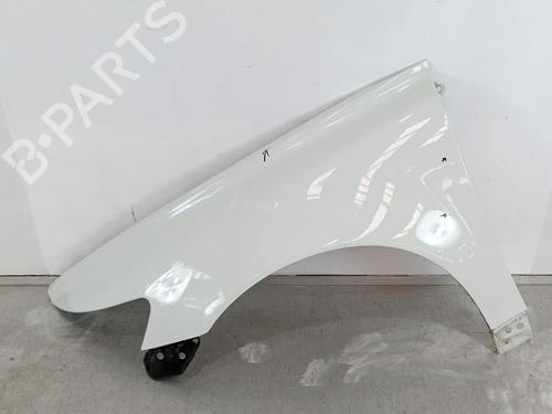Used Left front fenders Left front fenders VOLVO S40 II (544) D2 (115 hp) 39980896 39980896