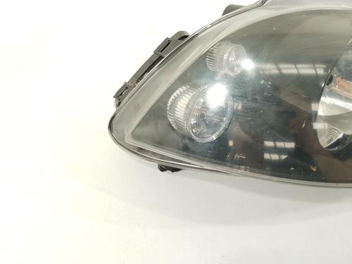 Right headlight SEAT CORDOBA (6L2) 1.9 SDI | BP27984575C29 