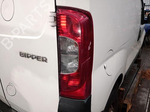 Højre baglygte PEUGEOT BIPPER (AA_) 1.4 HDi (68 hp) 31213508